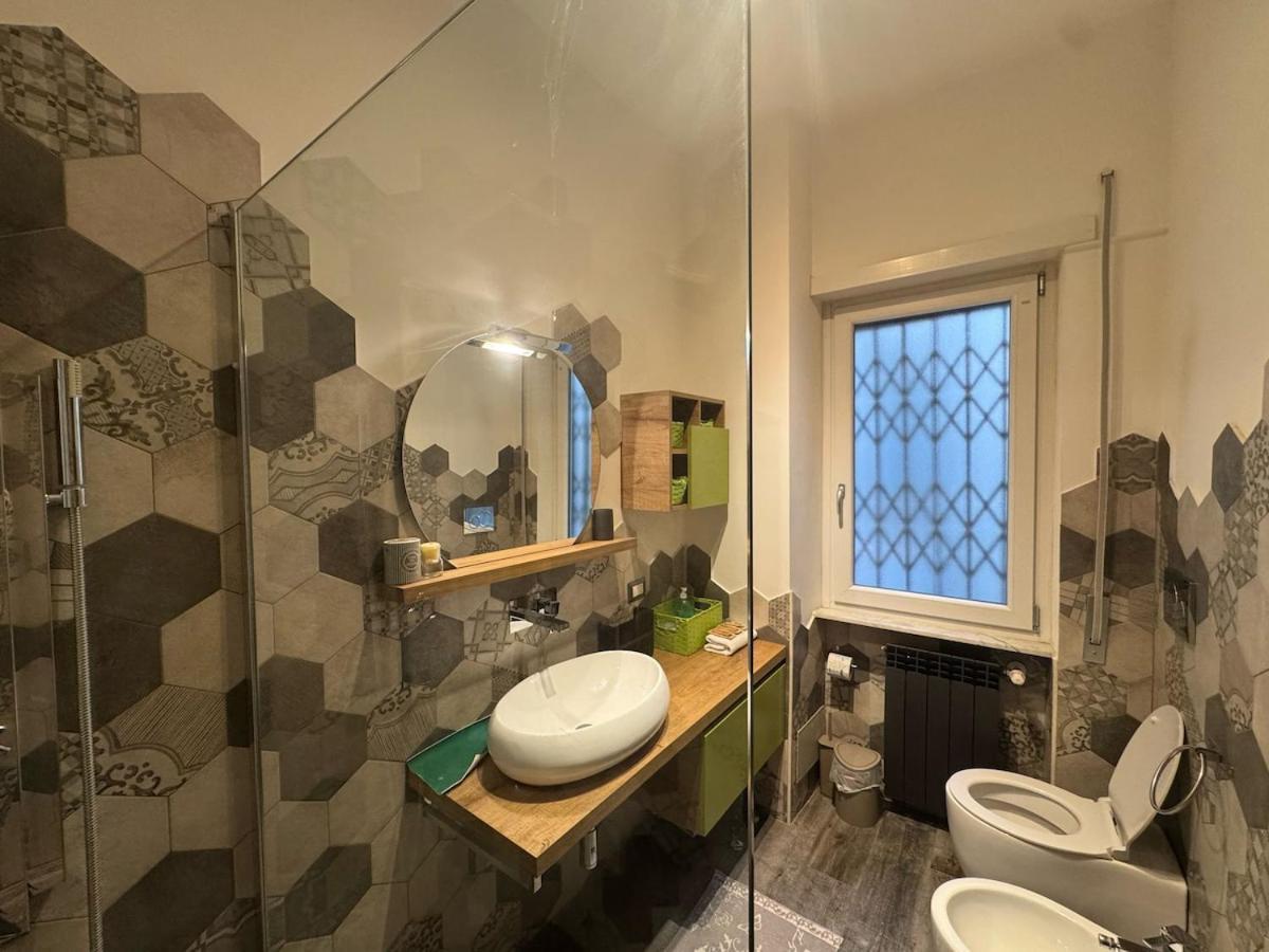 Relax & Explore Stylish In Appartement